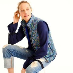 J. Crew Liberty of London Catesby Floral Birds Puffer Down Excursion Vest Sz XXS